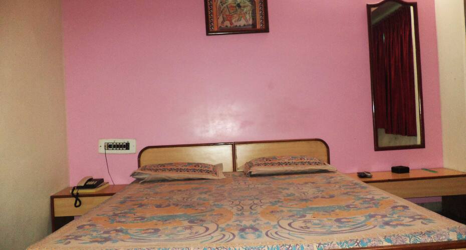 Hotel Malwa Palace, Ahmedabad 5